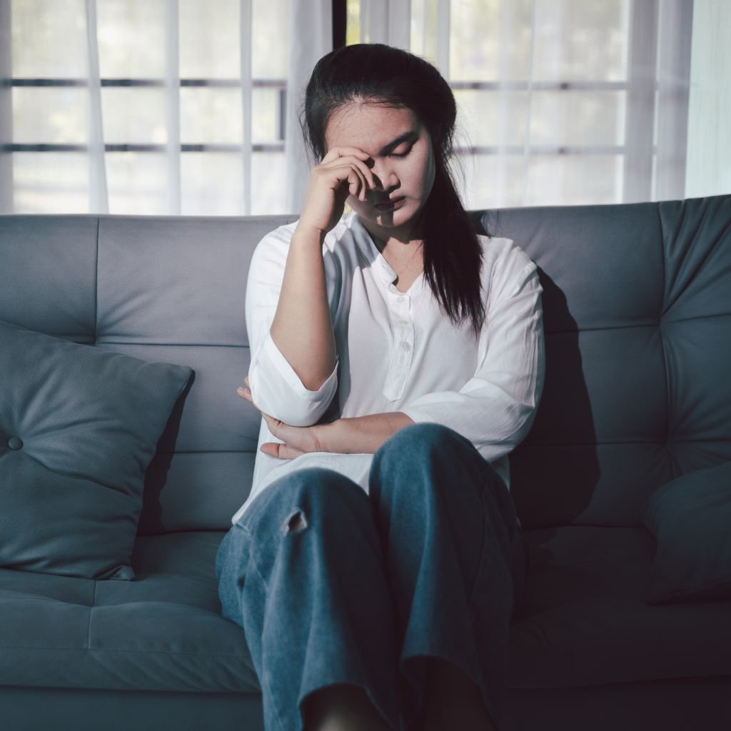 whatsapp sad girl dp