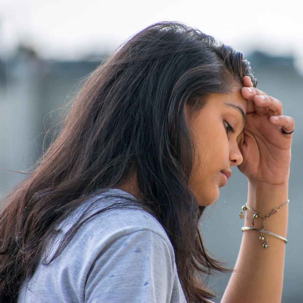 whatsapp sad girl dp